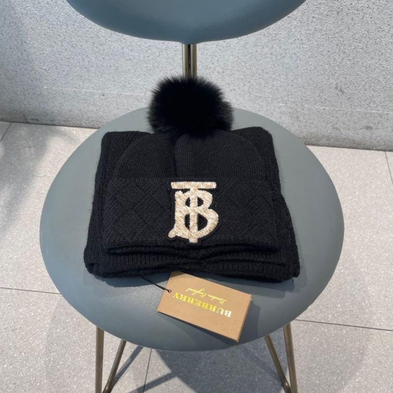 Burberry Caps Scarfs